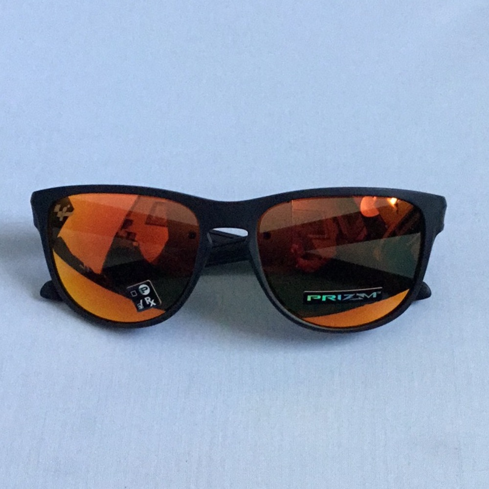 OAKLEY MOTTO GP PRIZM COLLECTION. - Picture 2 of 7